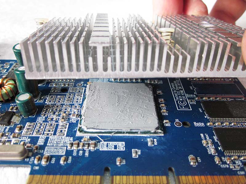 1769843474757942.jpg 導熱膏應用案例.jpg